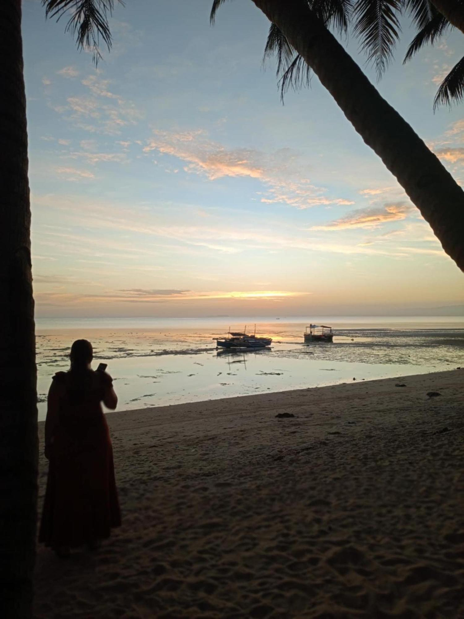 Seashore Inn Siquijor Buitenkant foto